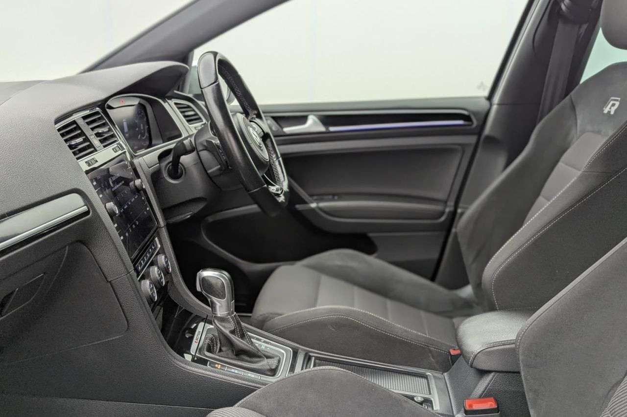 2018 VOLKSWAGEN GOLF 2018 VOLKSWAGEN GOLF
