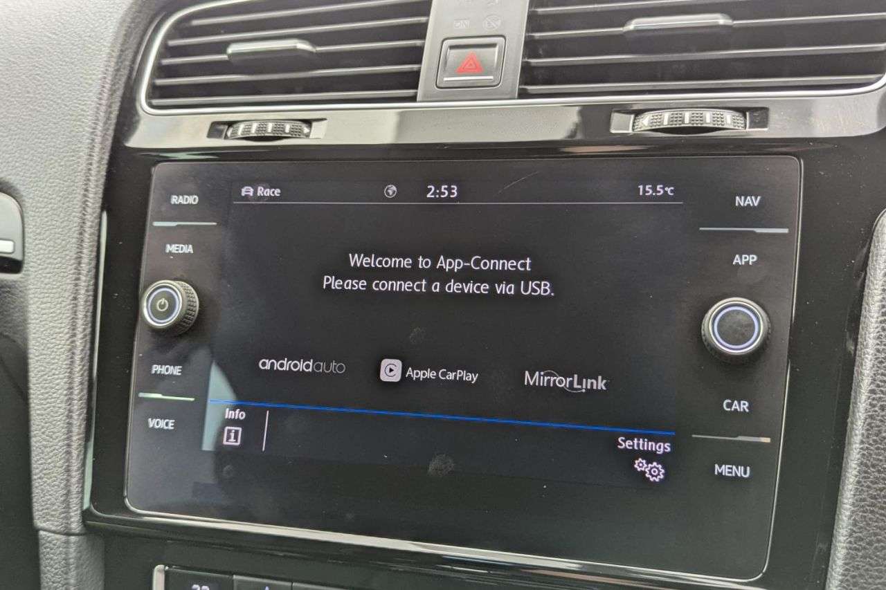 2018 VOLKSWAGEN GOLF 2018 VOLKSWAGEN GOLF