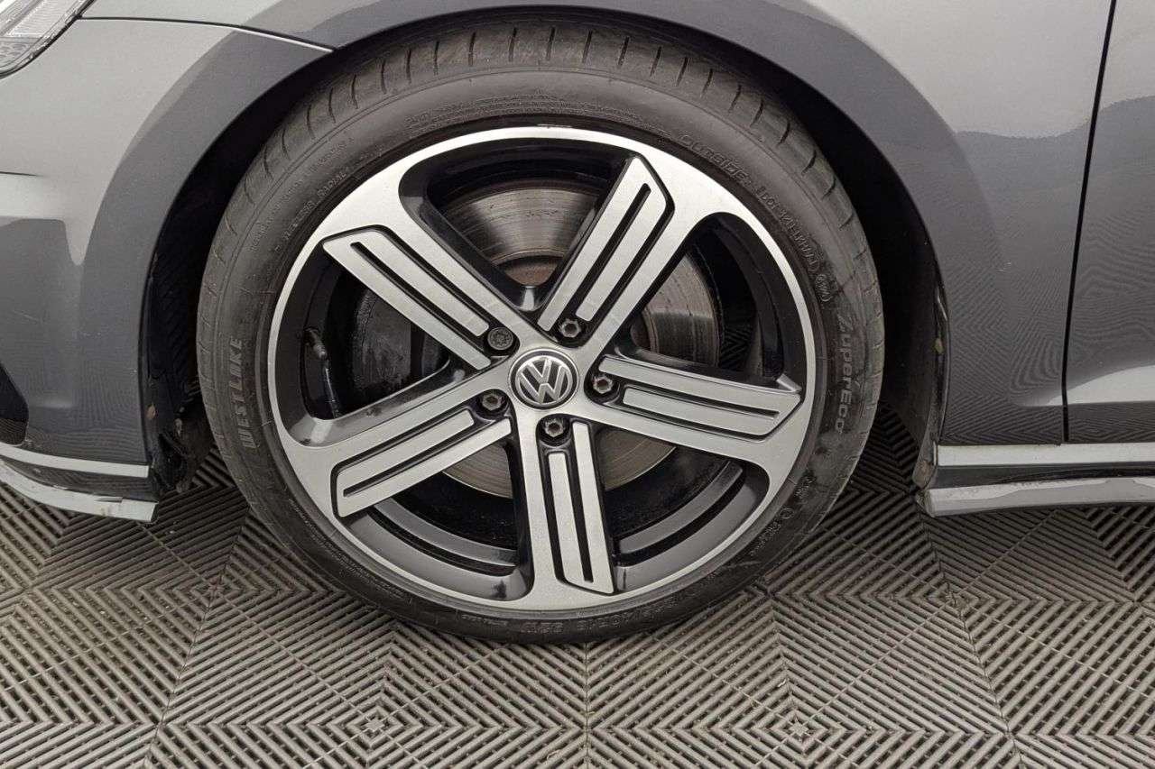 2018 VOLKSWAGEN GOLF 2018 VOLKSWAGEN GOLF