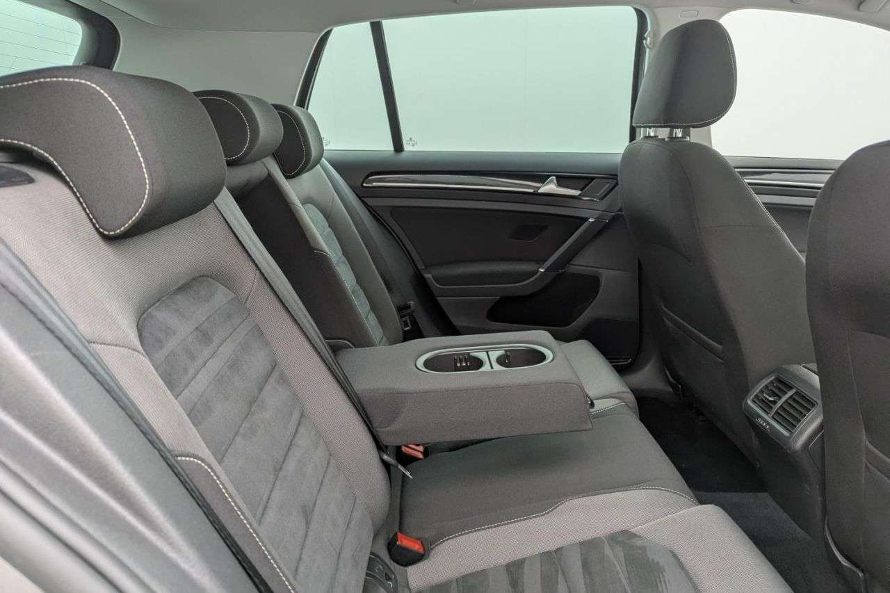 2016 VOLKSWAGEN GOLF 2016 VOLKSWAGEN GOLF