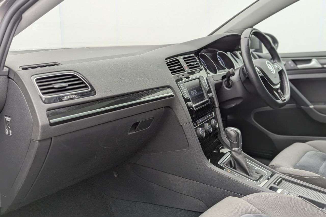 2016 VOLKSWAGEN GOLF 2016 VOLKSWAGEN GOLF