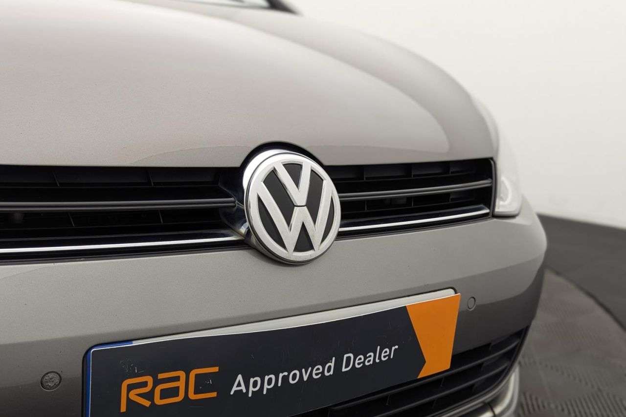 2016 VOLKSWAGEN GOLF 2016 VOLKSWAGEN GOLF