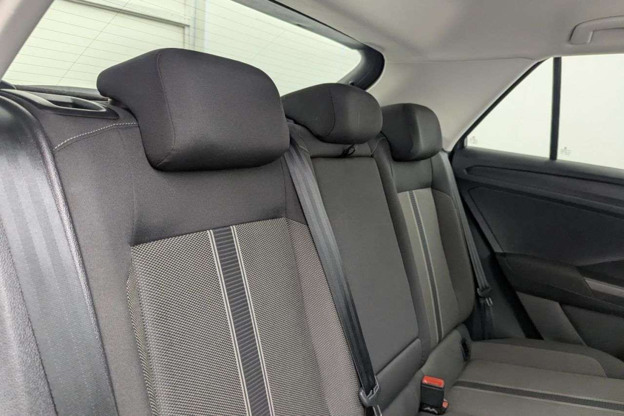 2021 VOLKSWAGEN T-ROC 2021 VOLKSWAGEN T-ROC