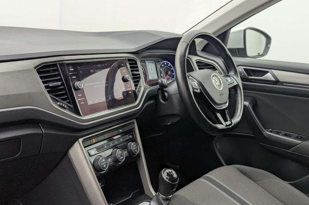 2021 VOLKSWAGEN T-ROC 2021 VOLKSWAGEN T-ROC