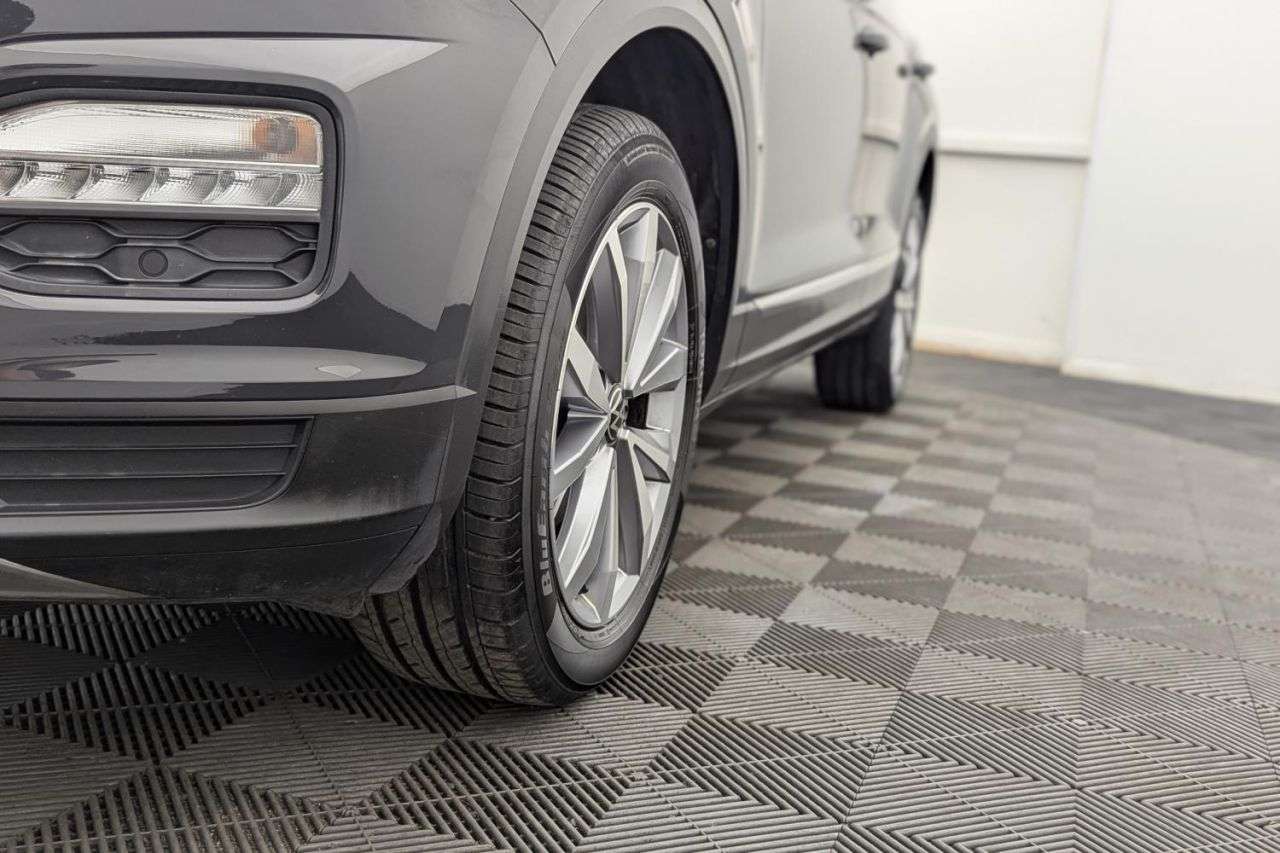 2021 VOLKSWAGEN T-ROC 2021 VOLKSWAGEN T-ROC
