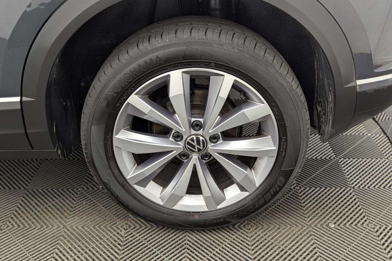 2021 VOLKSWAGEN T-ROC 2021 VOLKSWAGEN T-ROC