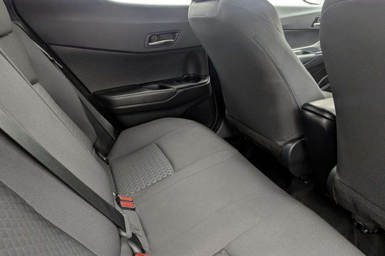 2022 TOYOTA C-HR 2022 TOYOTA C-HR