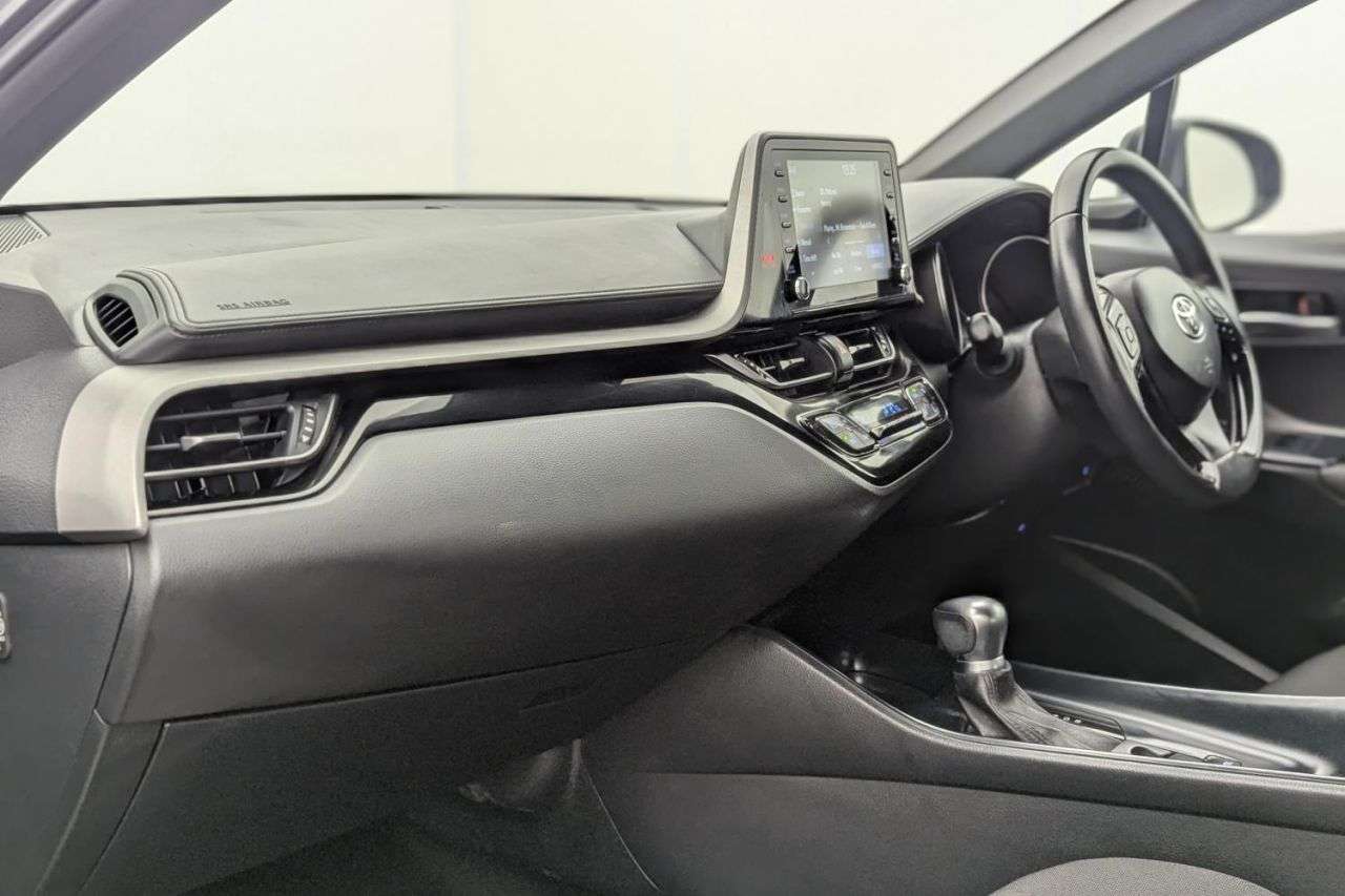 2022 TOYOTA C-HR 2022 TOYOTA C-HR