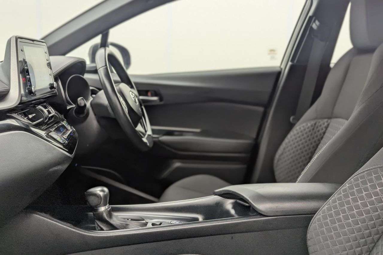 2022 TOYOTA C-HR 2022 TOYOTA C-HR
