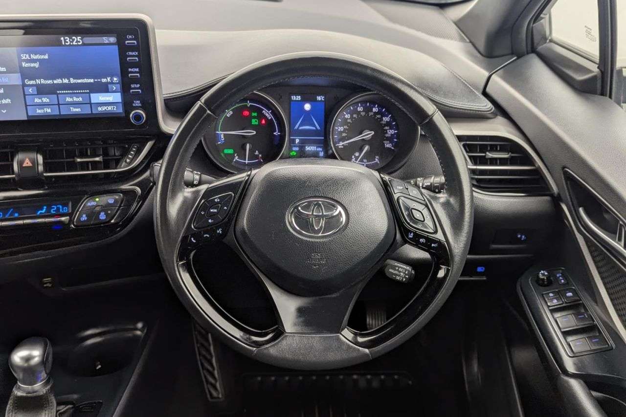 2022 TOYOTA C-HR 2022 TOYOTA C-HR