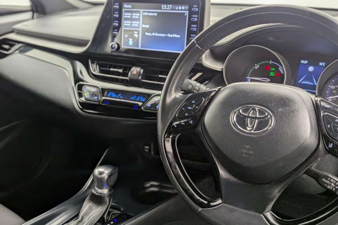 2022 TOYOTA C-HR 2022 TOYOTA C-HR
