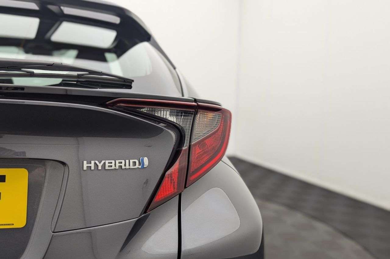 2022 TOYOTA C-HR 2022 TOYOTA C-HR