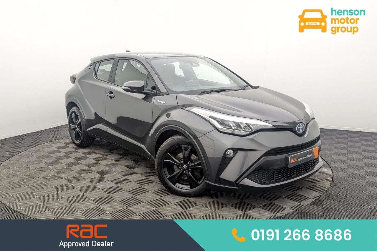 A 2022 TOYOTA C-HR 1.8 VVT-h GPF Icon SUV 5dr Petrol Hybrid CVT Euro 6 (s/s) (122 ps) Award Wi A 2022 TOYOTA C-HR 1.8 VVT-h GPF Icon SUV 5dr Petrol Hybrid CVT Euro 6 (s/s) (122 ps) Award Wi