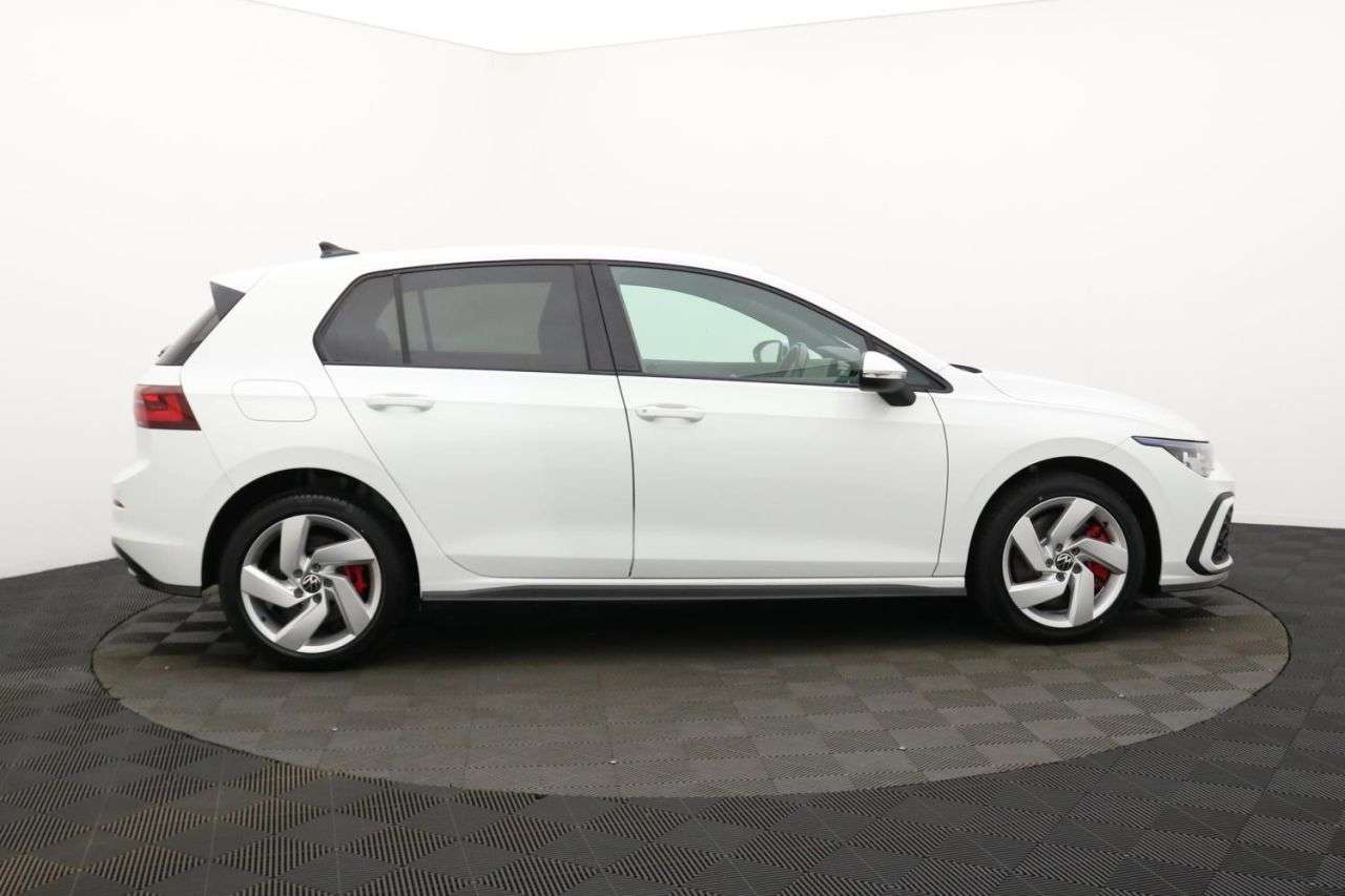2022 VOLKSWAGEN GOLF 2022 VOLKSWAGEN GOLF