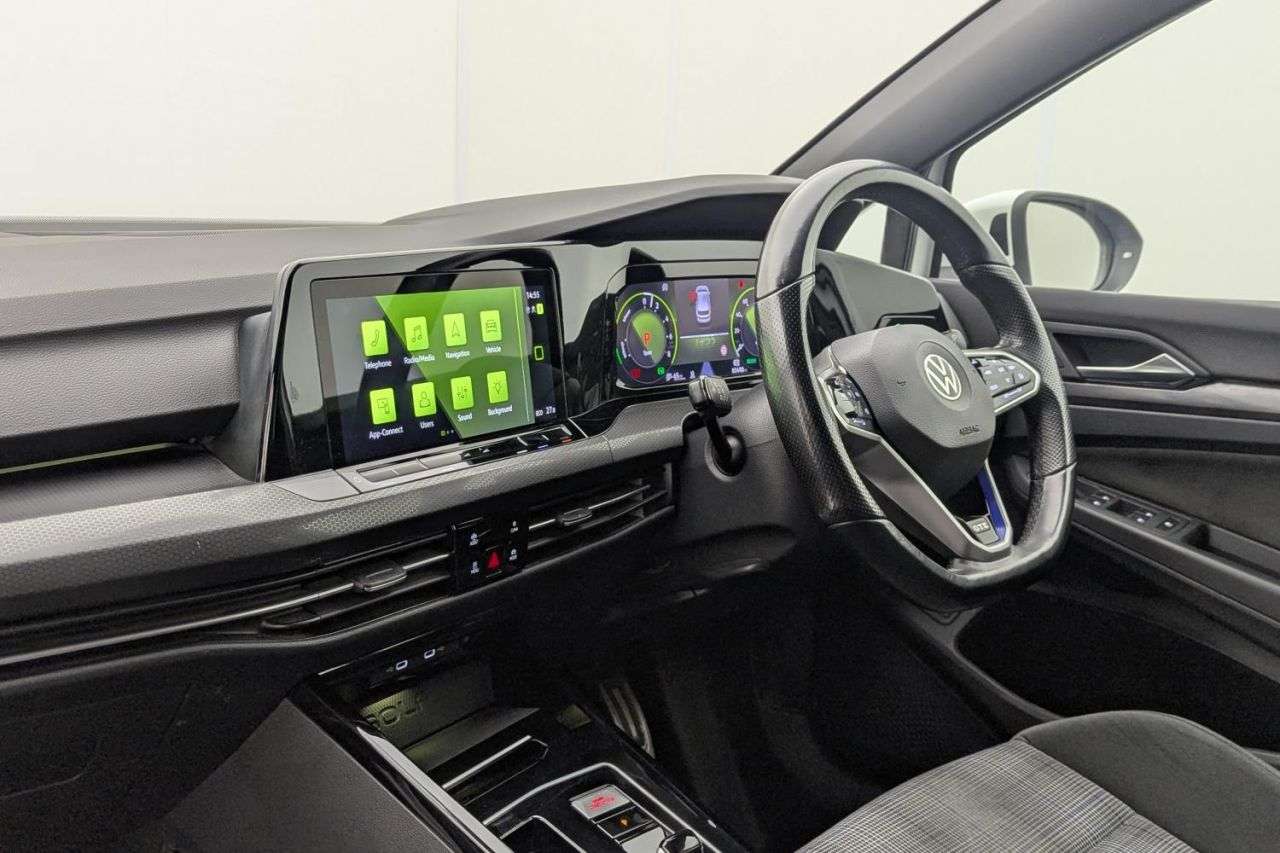 2022 VOLKSWAGEN GOLF 2022 VOLKSWAGEN GOLF