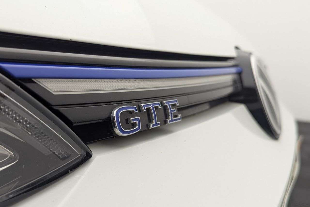 2022 VOLKSWAGEN GOLF 2022 VOLKSWAGEN GOLF
