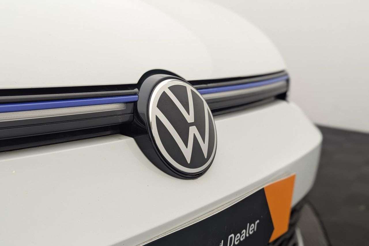 2022 VOLKSWAGEN GOLF 2022 VOLKSWAGEN GOLF
