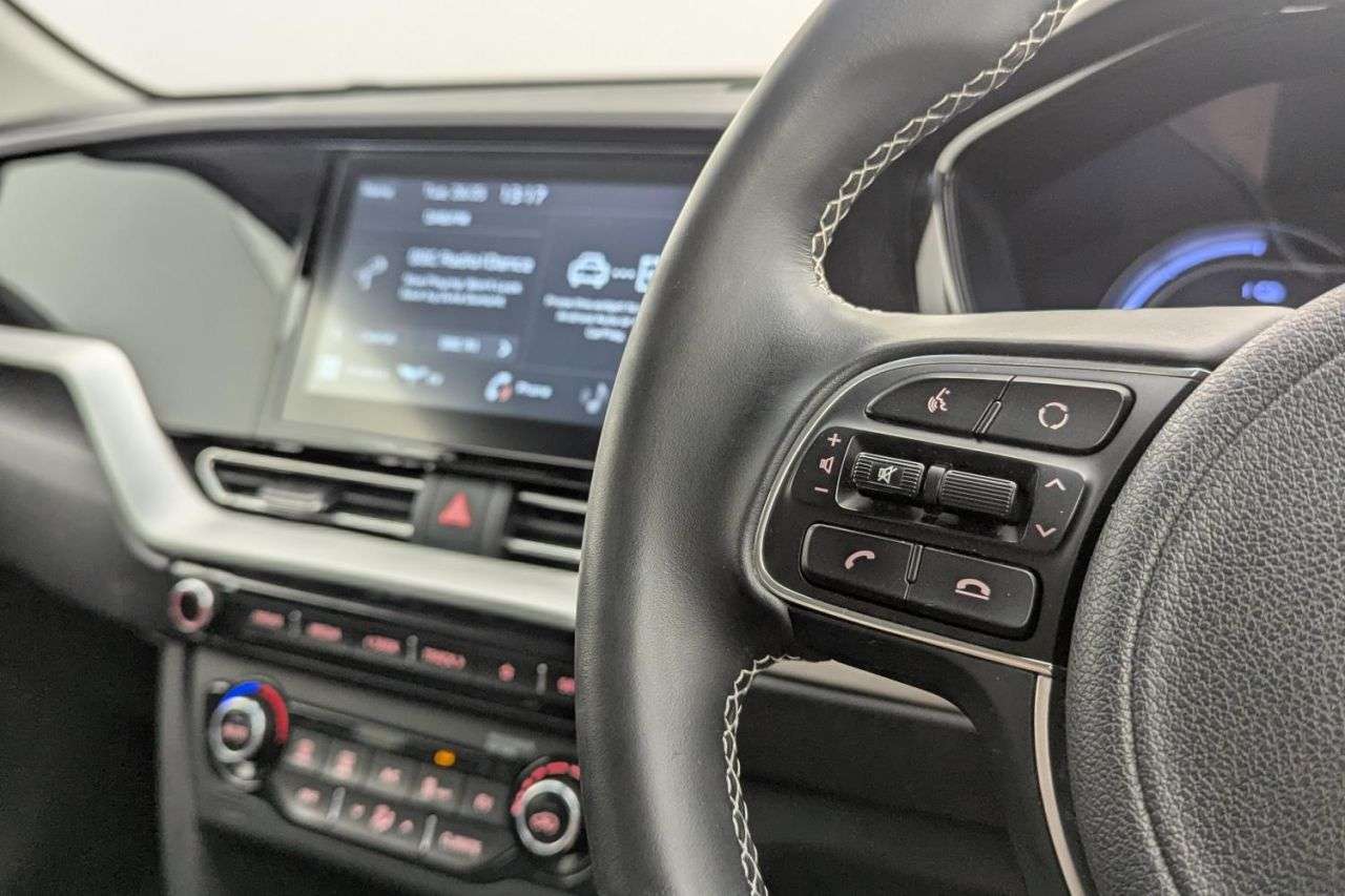 A 2021 KIA NIRO 64kWh 2 SUV 5dr Electric Auto (201 bhp) Award Winning 5 Star Dealership A 2021 KIA NIRO 64kWh 2 SUV 5dr Electric Auto (201 bhp) Award Winning 5 Star Dealership