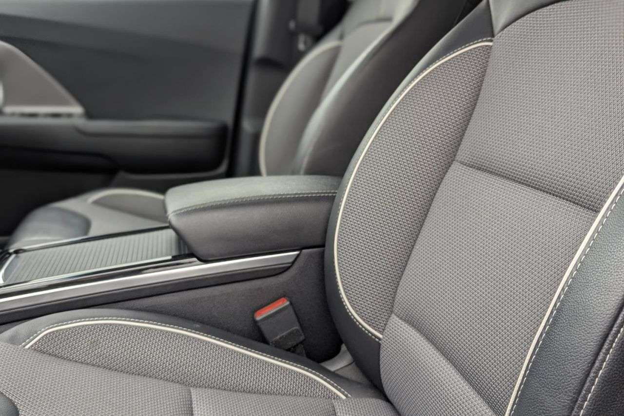 2021 KIA NIRO 2021 KIA NIRO