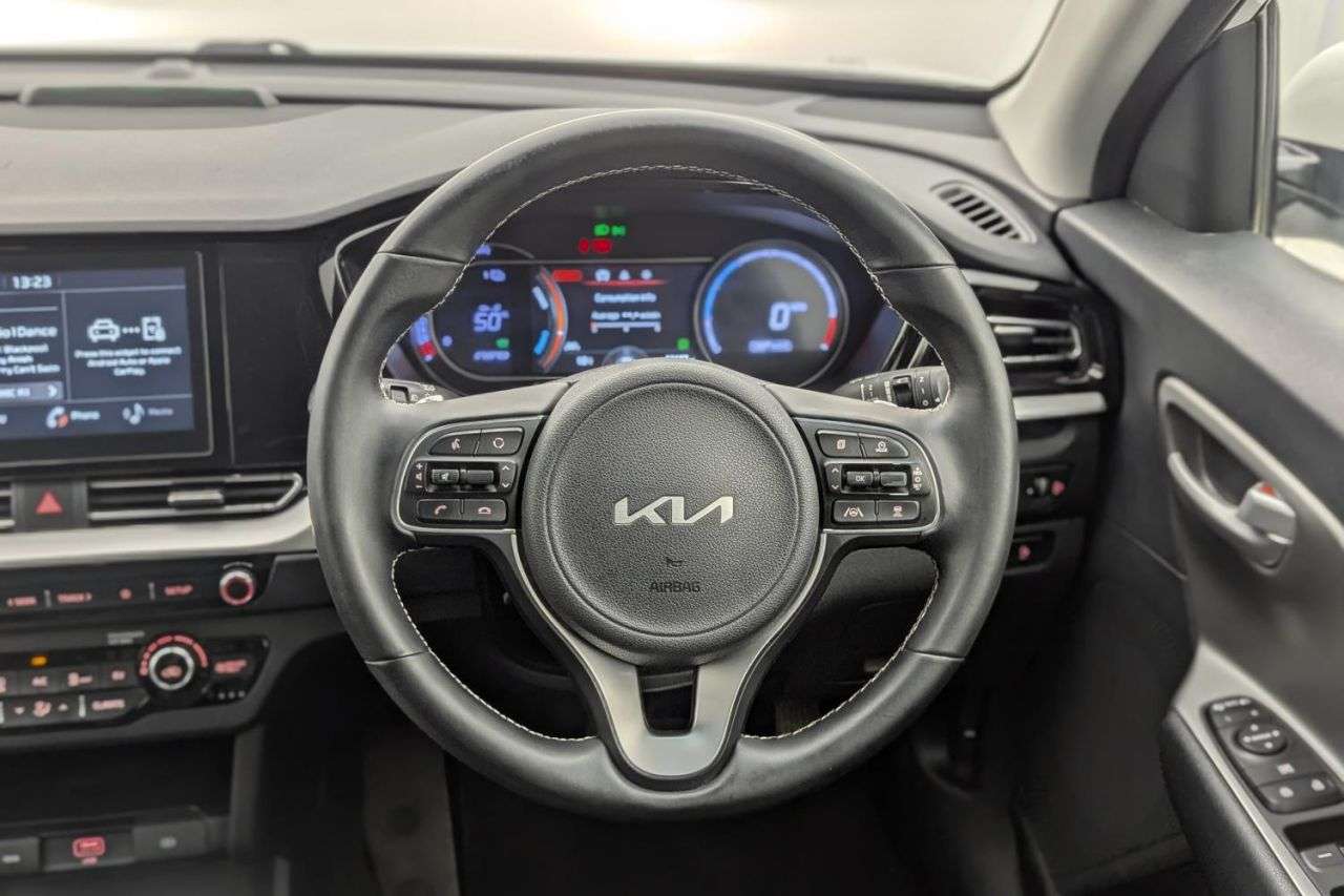 2021 KIA NIRO 2021 KIA NIRO