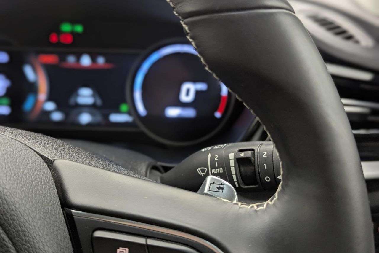 2021 KIA NIRO 2021 KIA NIRO