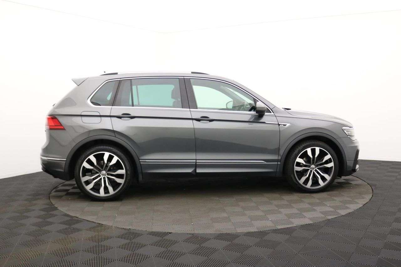 2018 VOLKSWAGEN TIGUAN 2018 VOLKSWAGEN TIGUAN