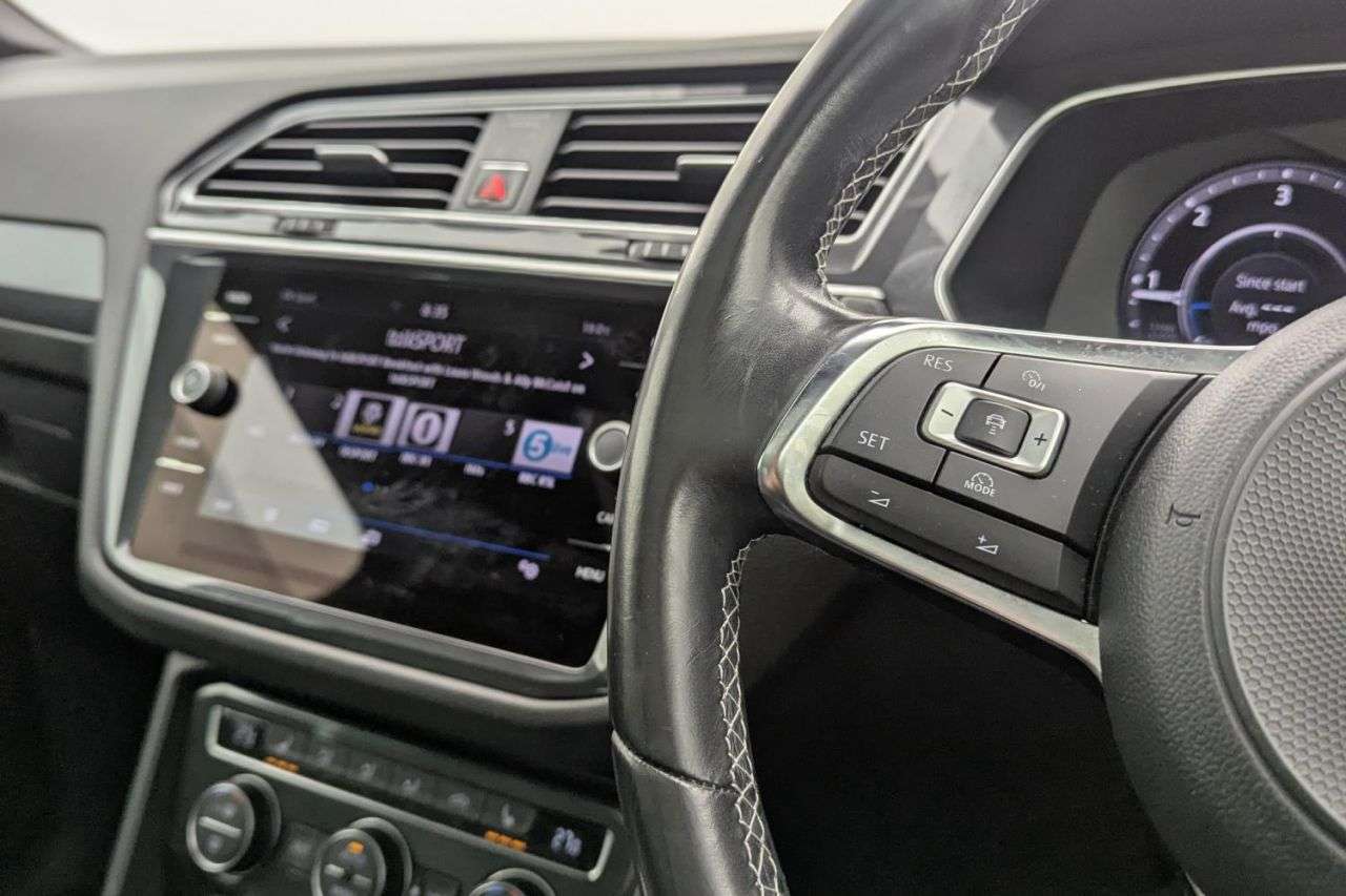 2018 VOLKSWAGEN TIGUAN 2018 VOLKSWAGEN TIGUAN