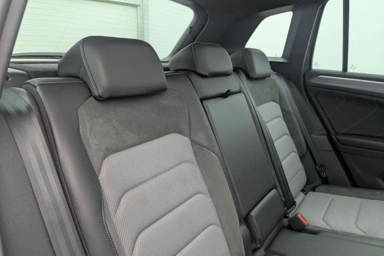 2018 VOLKSWAGEN TIGUAN 2018 VOLKSWAGEN TIGUAN