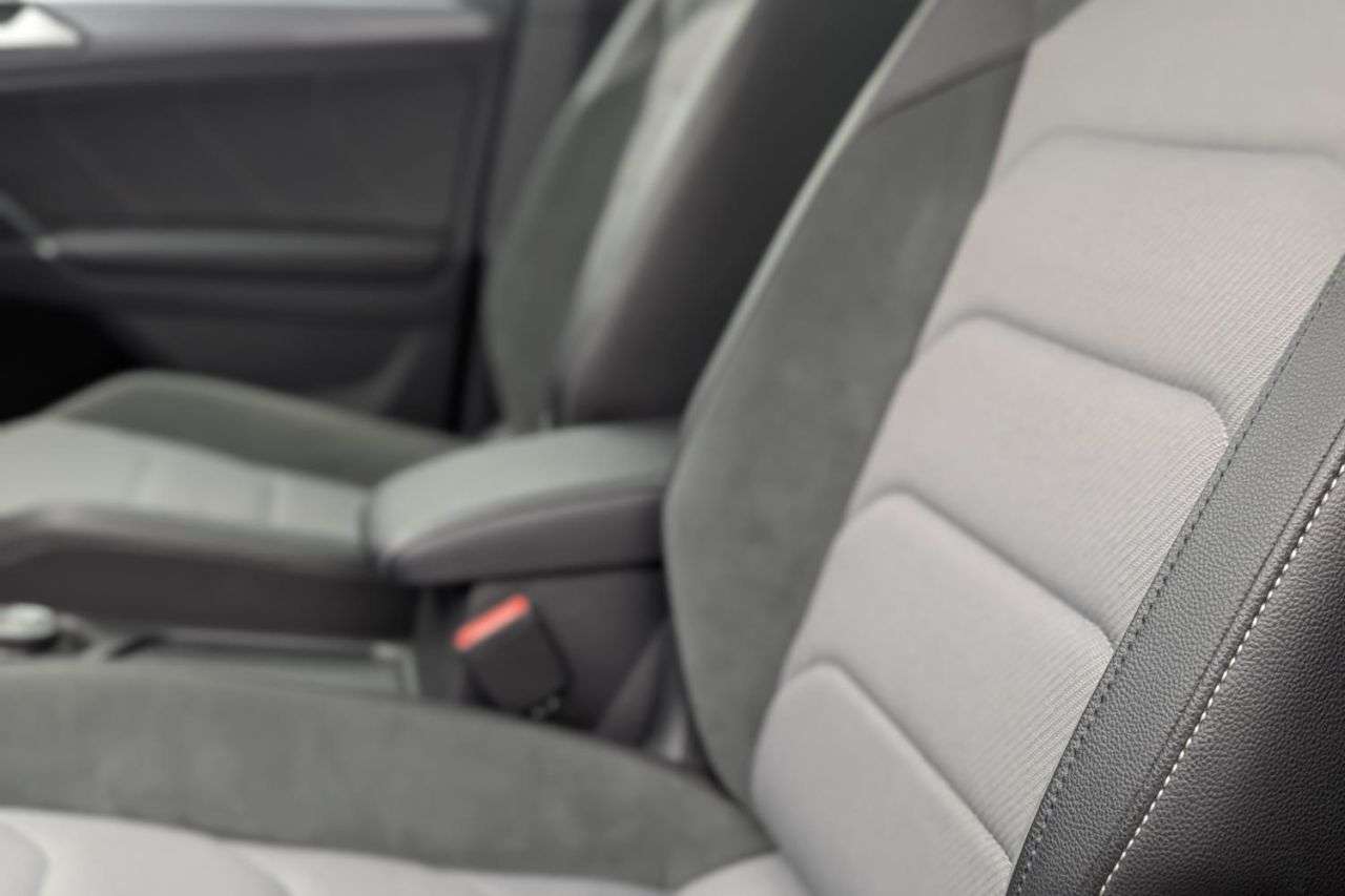 2018 VOLKSWAGEN TIGUAN 2018 VOLKSWAGEN TIGUAN