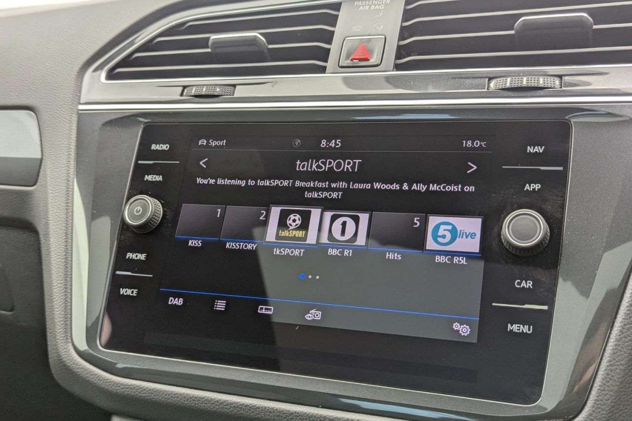 2018 VOLKSWAGEN TIGUAN 2018 VOLKSWAGEN TIGUAN