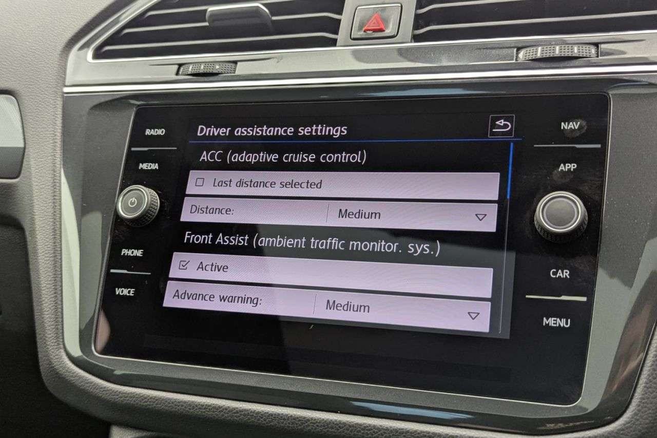 2018 VOLKSWAGEN TIGUAN 2018 VOLKSWAGEN TIGUAN