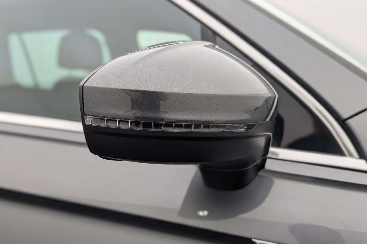 2018 VOLKSWAGEN TIGUAN 2018 VOLKSWAGEN TIGUAN