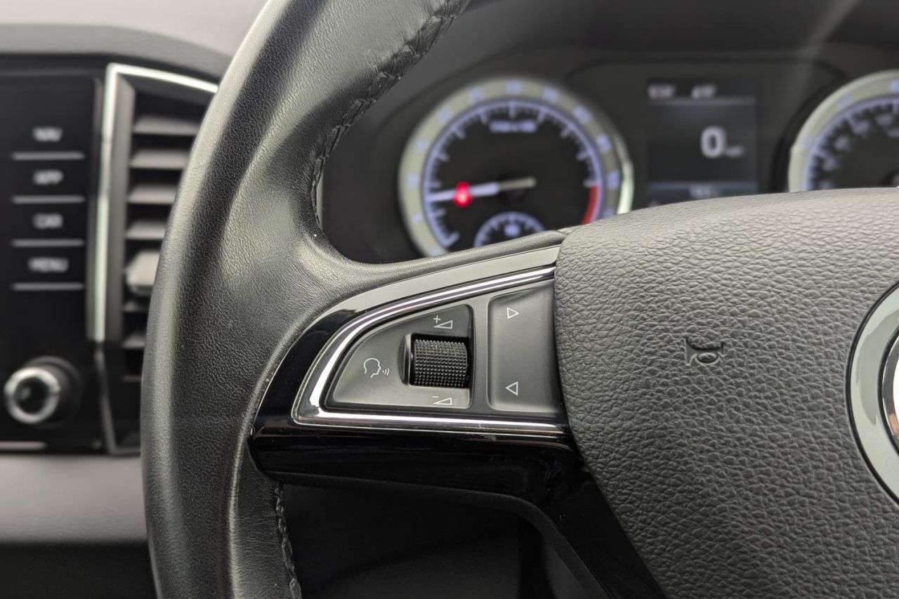 2019 SKODA KAROQ 2019 SKODA KAROQ