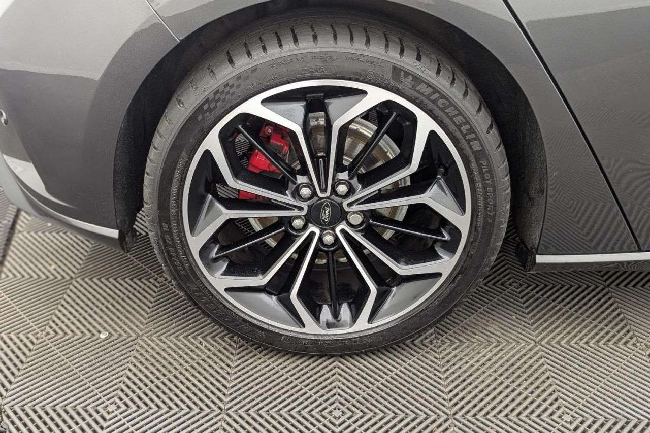 2021 FORD FOCUS 2021 FORD FOCUS