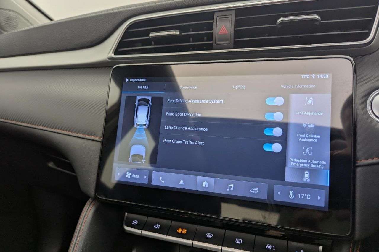 2022 MG MG ZS 2022 MG MG ZS