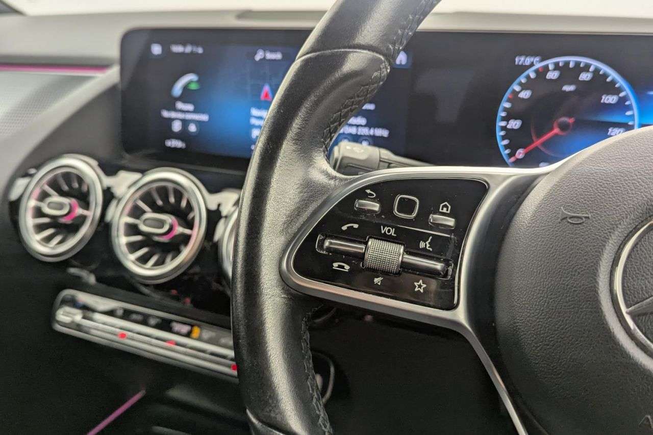 2022 MERCEDES-BENZ EQA 2022 MERCEDES-BENZ EQA