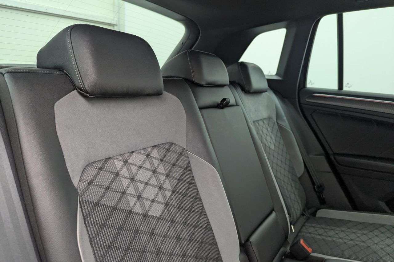 2021 VOLKSWAGEN TIGUAN 2021 VOLKSWAGEN TIGUAN