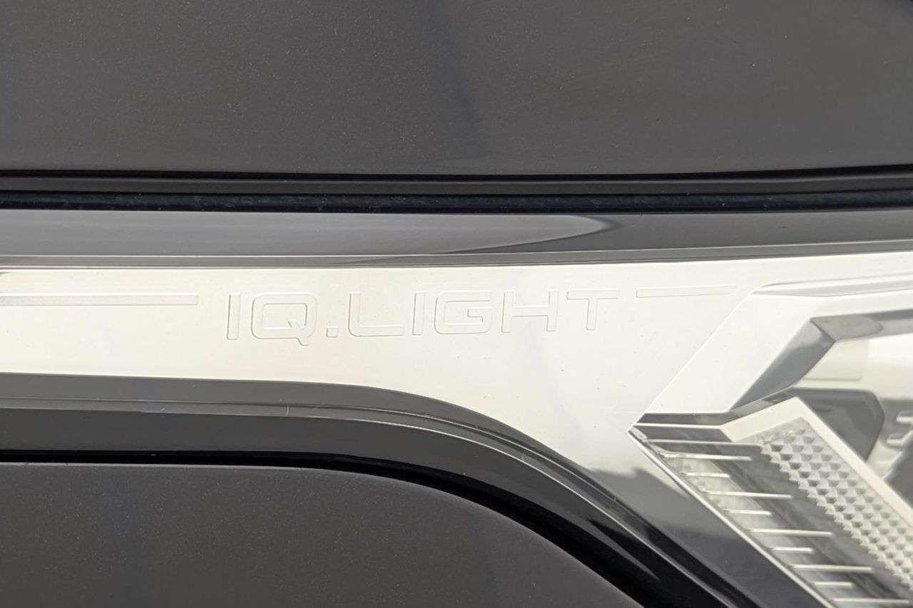 2021 VOLKSWAGEN TIGUAN 2021 VOLKSWAGEN TIGUAN