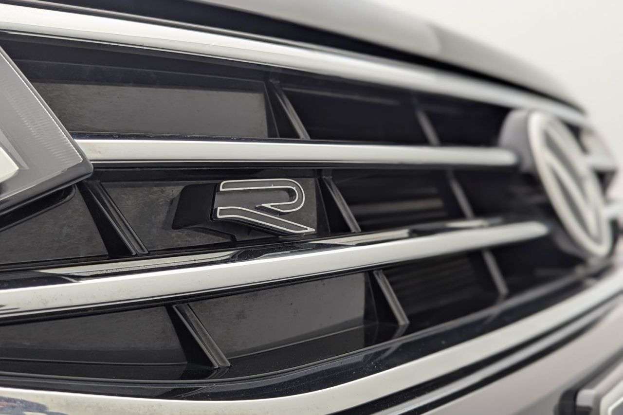 2021 VOLKSWAGEN TIGUAN 2021 VOLKSWAGEN TIGUAN