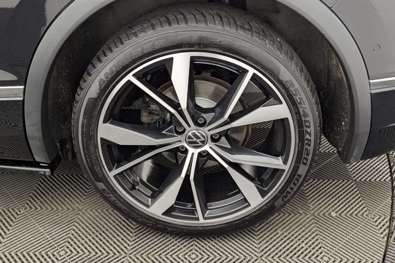 2021 VOLKSWAGEN TIGUAN 2021 VOLKSWAGEN TIGUAN