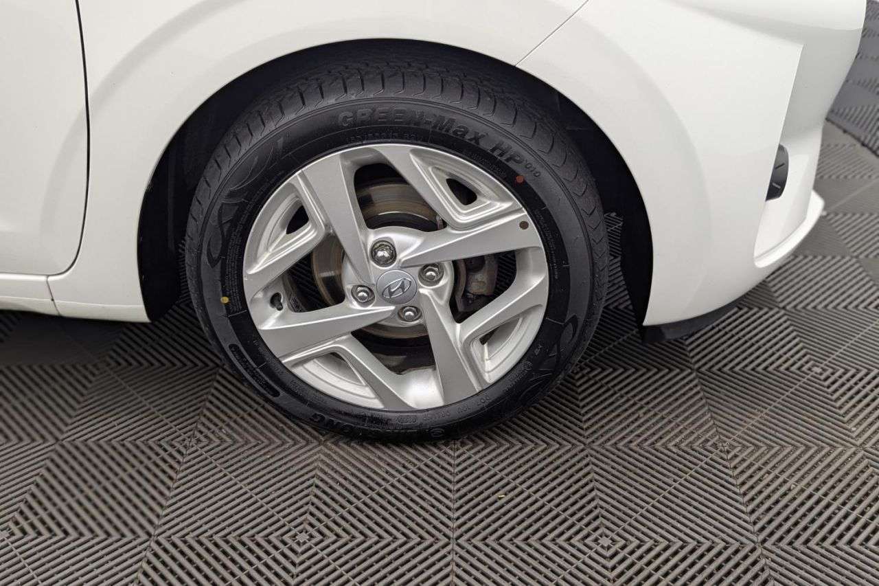 2023 HYUNDAI I10 2023 HYUNDAI I10
