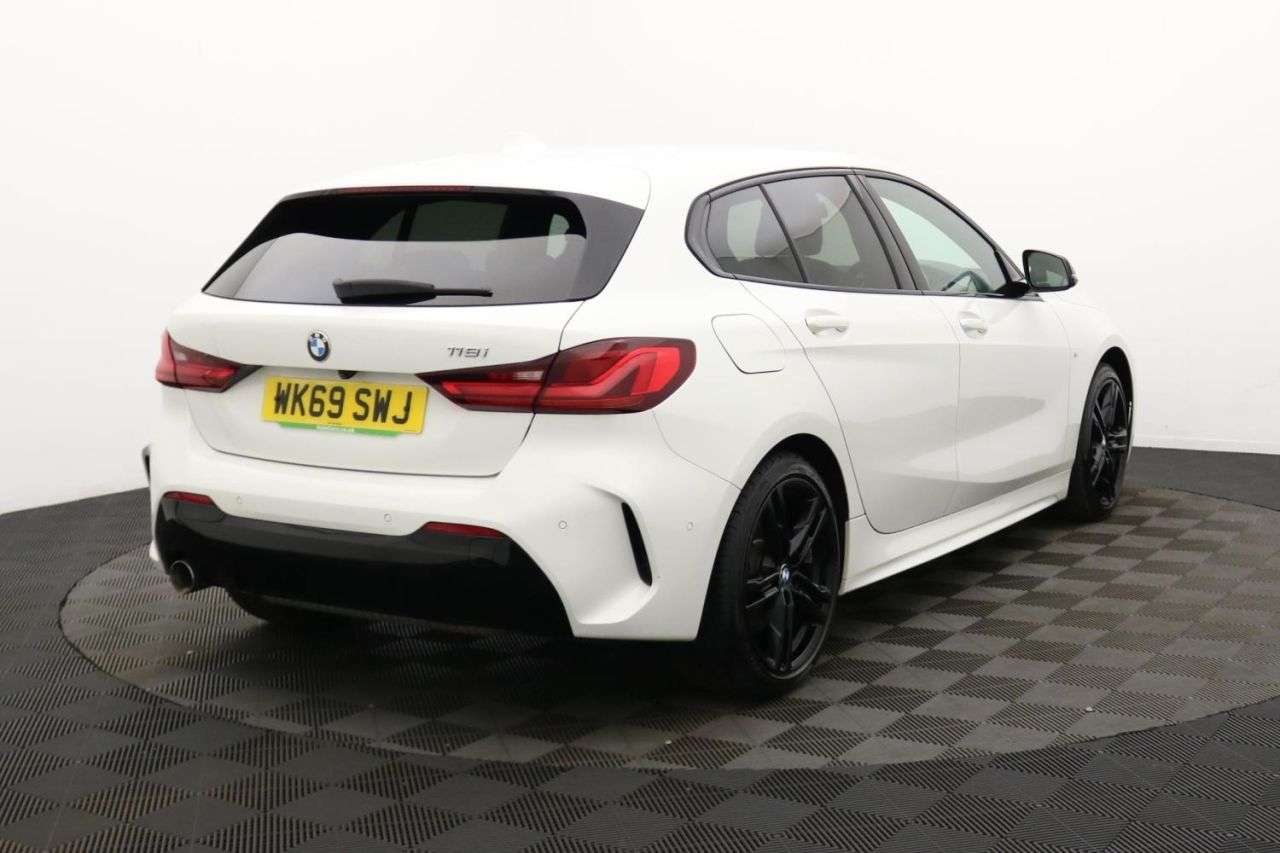 2019 BMW 1 SERIES 2019 BMW 1 SERIES