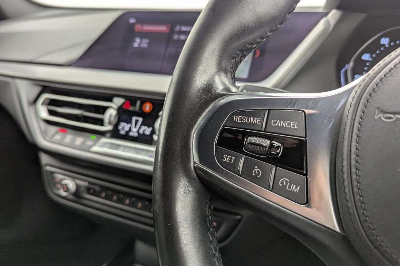 2019 BMW 1 SERIES 2019 BMW 1 SERIES