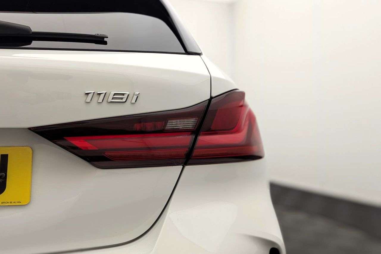 2019 BMW 1 SERIES 2019 BMW 1 SERIES