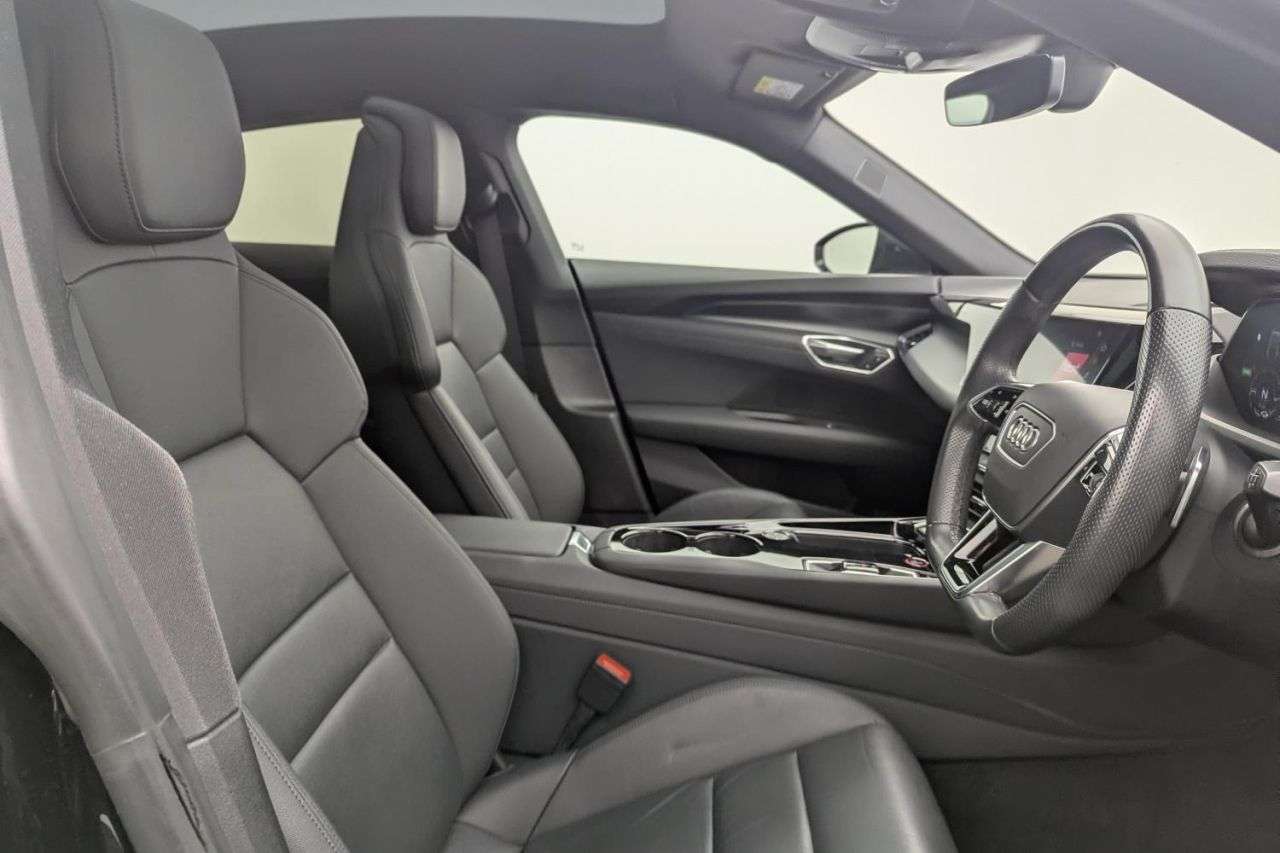 A 2022 AUDI E-TRON GT 93.4kWh Saloon 4dr Electric Auto quattro (476 ps) Award Winning 5 Star Deal A 2022 AUDI E-TRON GT 93.4kWh Saloon 4dr Electric Auto quattro (476 ps) Award Winning 5 Star Deal