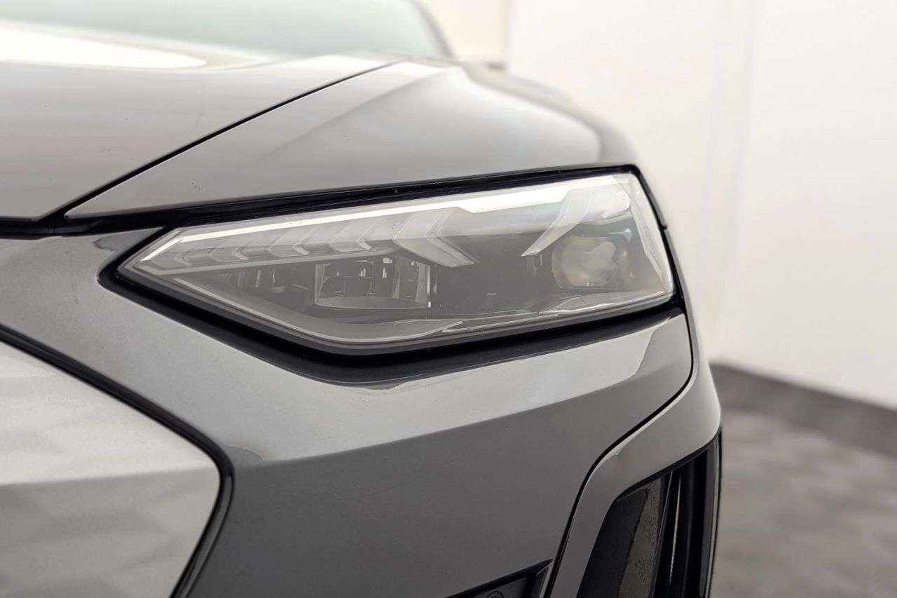 2022 AUDI E-TRON GT 2022 AUDI E-TRON GT
