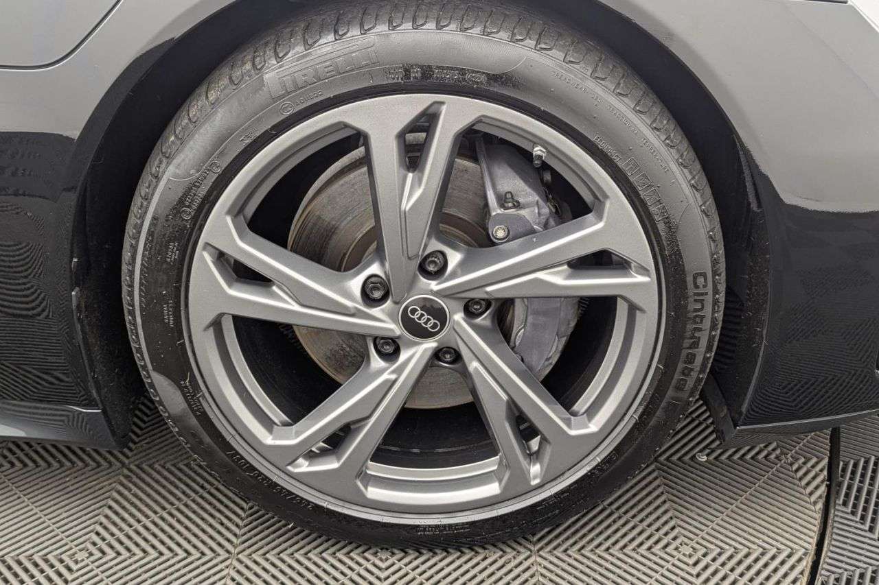 2022 AUDI E-TRON GT 2022 AUDI E-TRON GT
