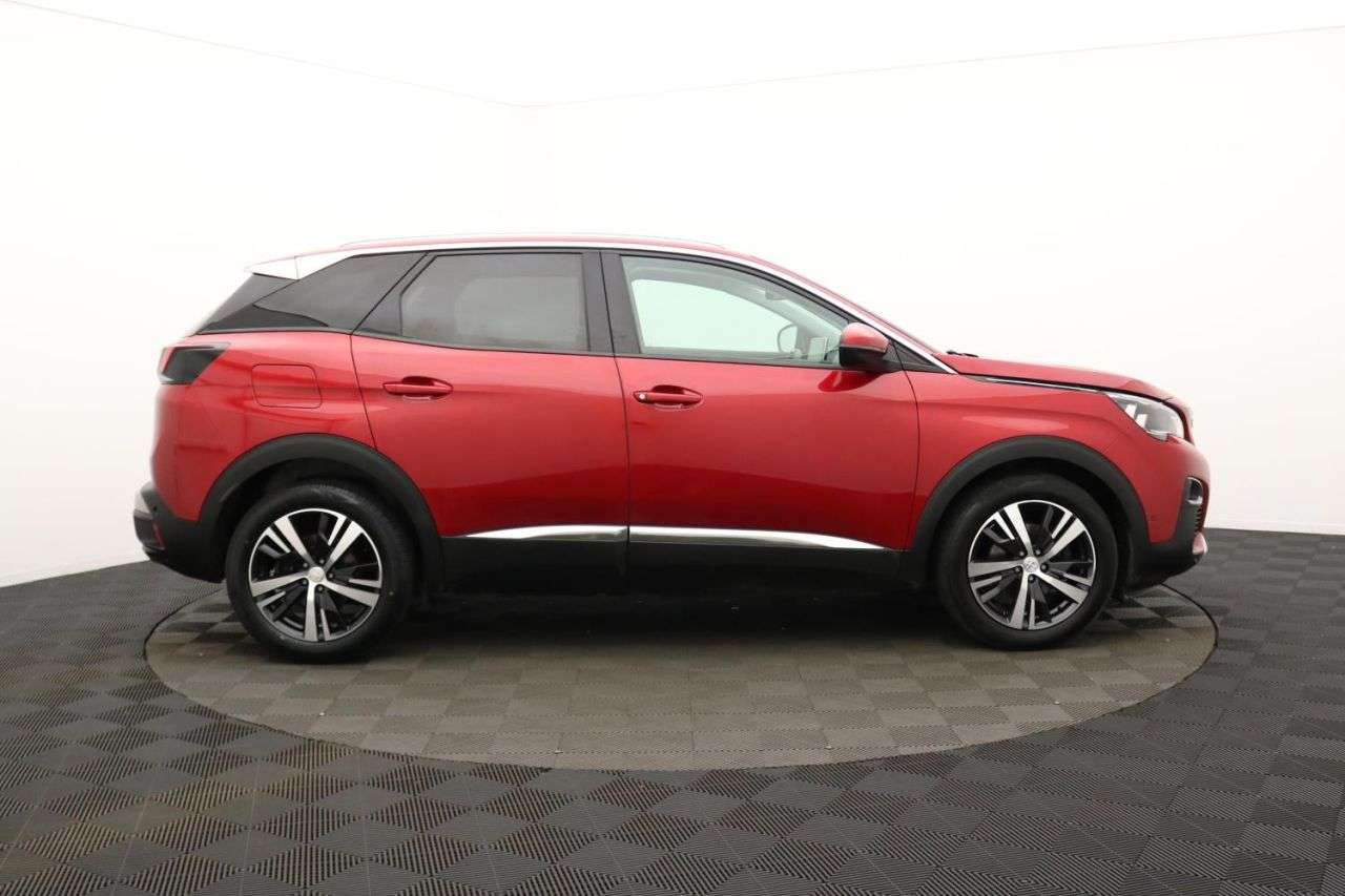 A 2020 PEUGEOT 3008 1.2 PureTech GPF Allure SUV 5dr Petrol EAT Euro 6 (s/s) (130 ps) Award Winn A 2020 PEUGEOT 3008 1.2 PureTech GPF Allure SUV 5dr Petrol EAT Euro 6 (s/s) (130 ps) Award Winn