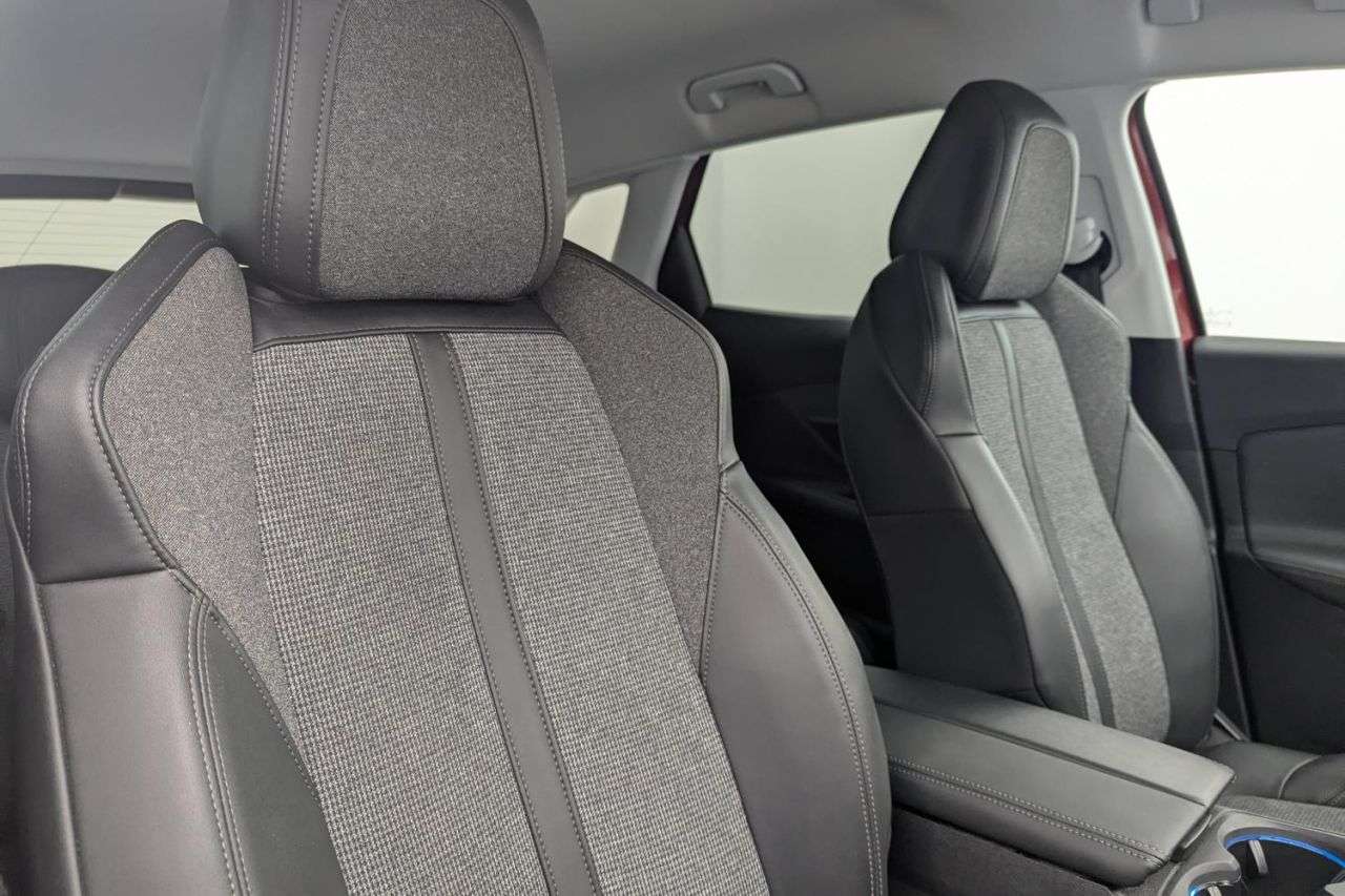 2020 PEUGEOT 3008 2020 PEUGEOT 3008
