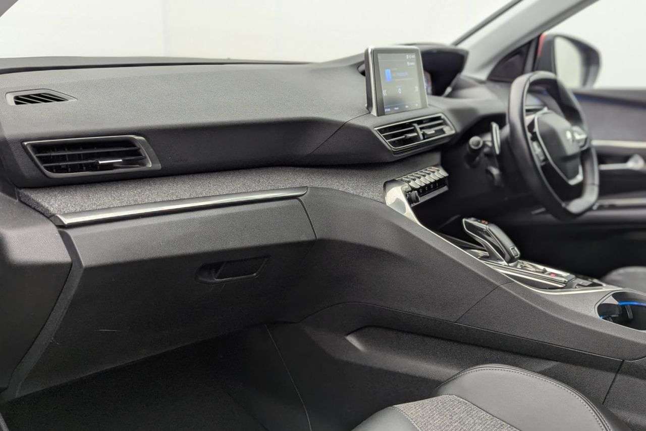 2020 PEUGEOT 3008 2020 PEUGEOT 3008